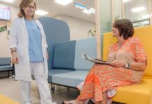 El Hospital público La Paz atiende a casi 300 pacientes al mes en su consulta de cuidados oncológicos Hospital La Paz